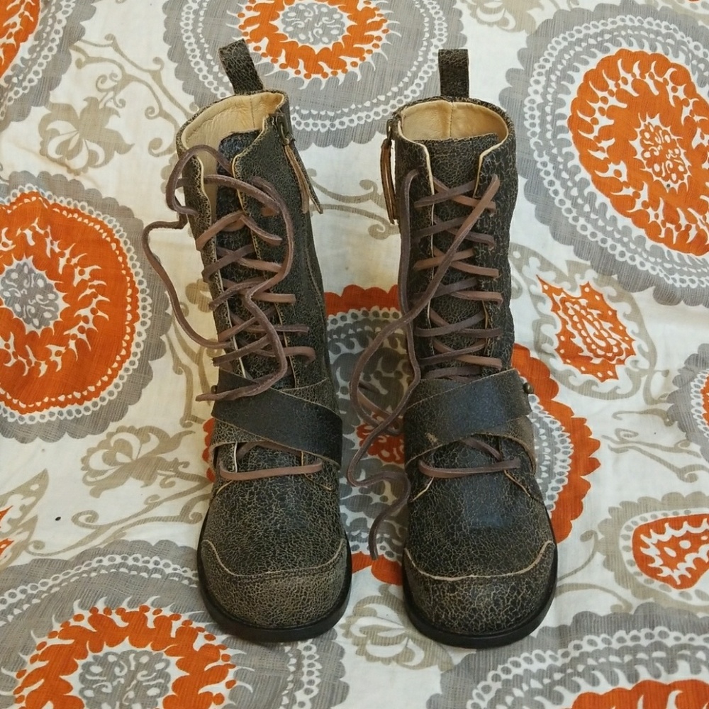 Anthropologie Gee'WaWa Marla boots Chocolate Kenya